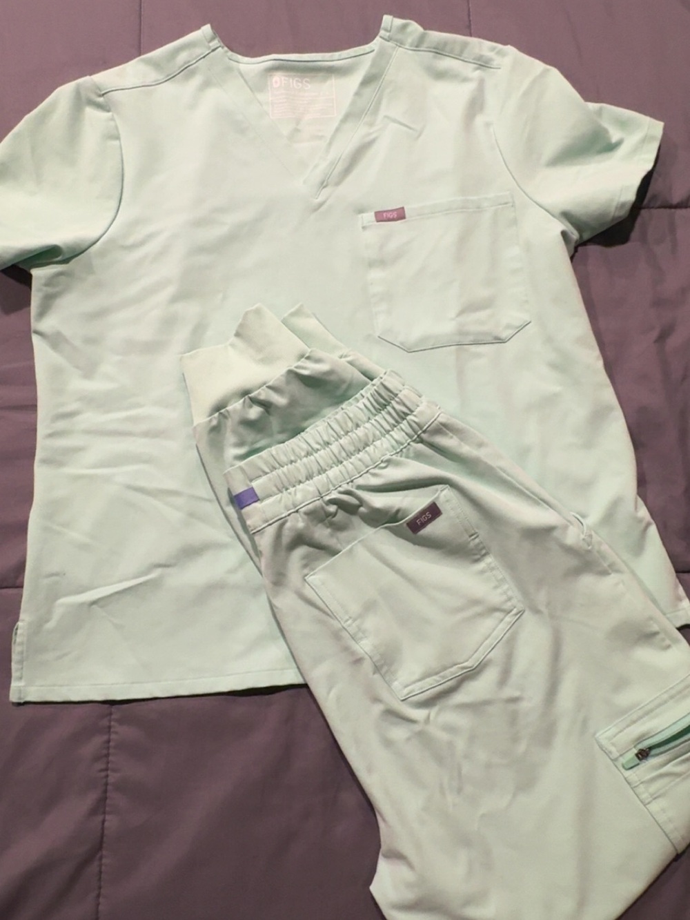 Figs MARINER high waisted jogger and Catarina top